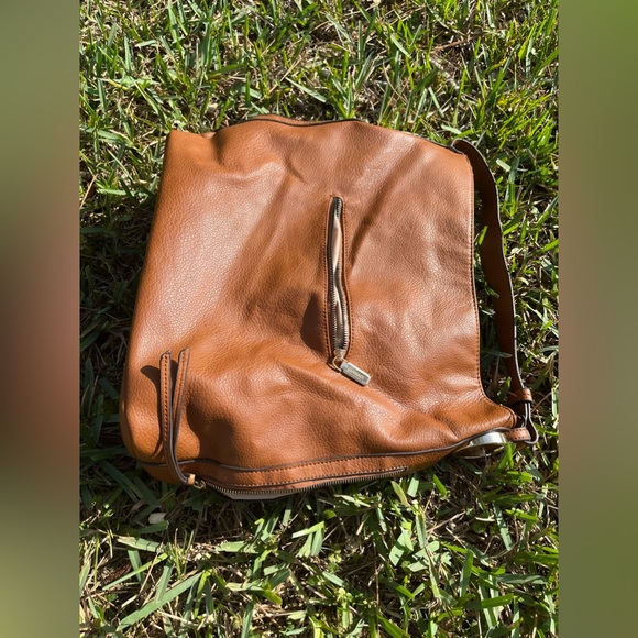 Purse - Picture 3 of 4